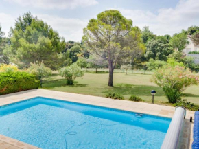 Large holiday home in Lagarde Par ol with private pool